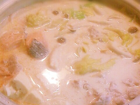 牛乳1本消費 まろやか牛乳鍋 レシピ 作り方 By Maggieまぎー 楽天レシピ